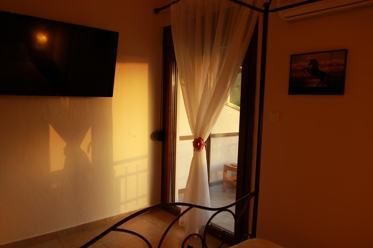 Katina'S House Apartment วูร์วูรู ภายนอก รูปภาพ